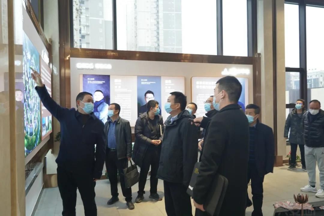 市住建局張世波局長走訪調(diào)研興安地產(chǎn)集團(tuán)