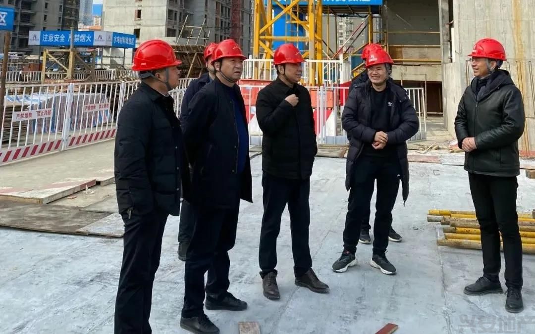 市住建局副局長段平安檢查興安府復工復產(chǎn)情況